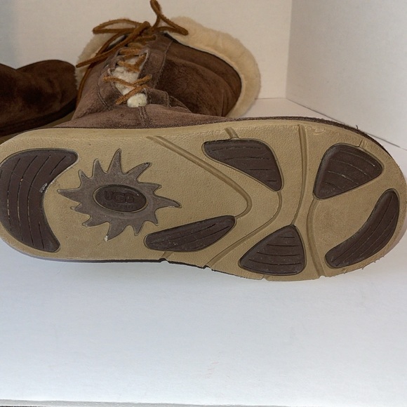 UGG Australia Limited Edition Suede Side Lace Up Boots - Picture 7 of 16